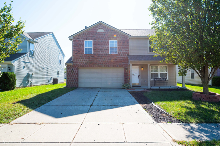 8327  Sotheby Drive Indianapolis, IN 46239 | MLS 22008716