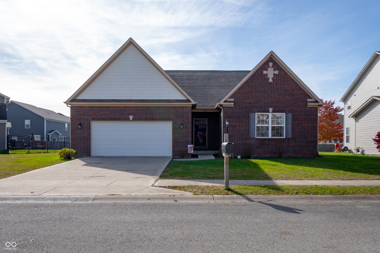 14461  Brook Meadow Drive McCordsville, IN 46055 | MLS 22008852