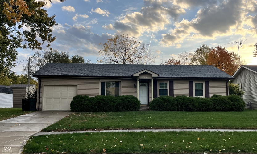 2020  Manor Drive Lebanon, IN 46052 | MLS 22008882