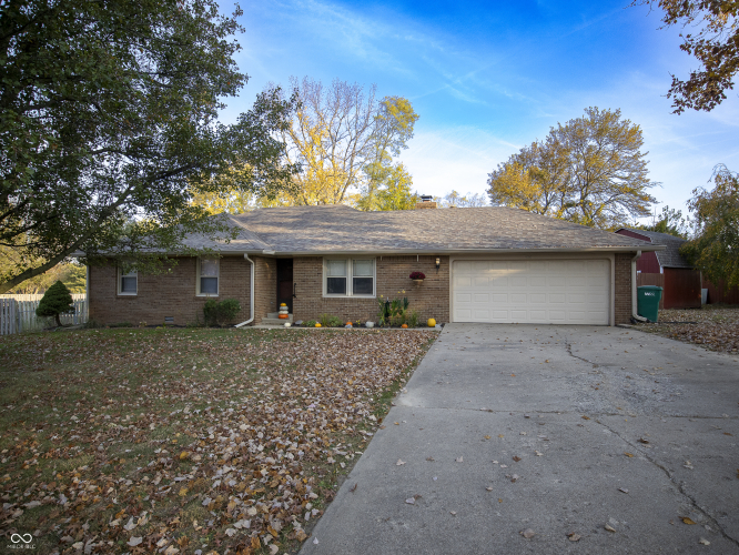 4008  Summit Ridge Road Greenwood, IN 46142 | MLS 22009113