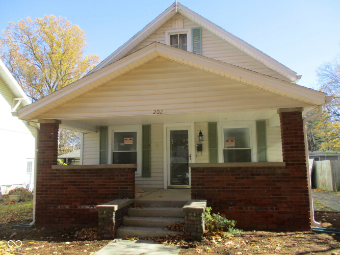 202 S Barr Street Crawfordsville, IN 47933 | MLS 22009144