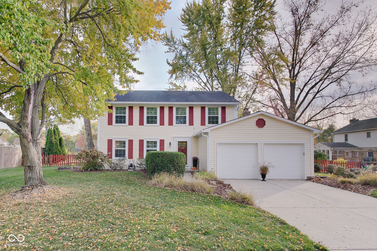 7677  Creekside Drive Fishers, IN 46038 | MLS 22009188