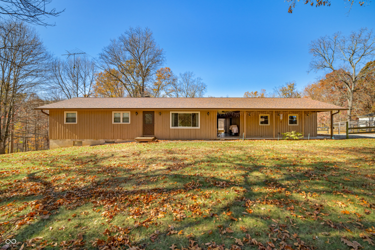 1818  Greasy Creek Road Nashville, IN 47448 | MLS 22009379