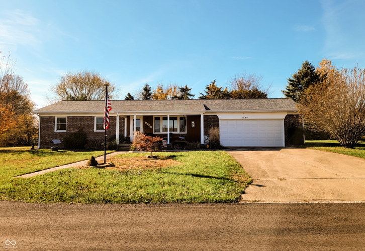 1849 S Leland Drive Crawfordsville, IN 47933 | MLS 22009509