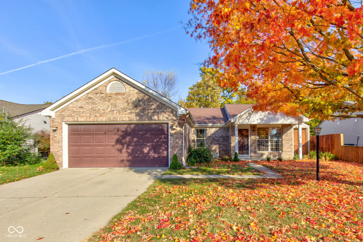 18561  Harvest Meadows Drive Westfield, IN 46074 | MLS 22009545