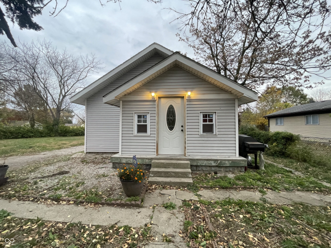 807 S Taft Avenue Indianapolis, IN 46241 | MLS 22009878