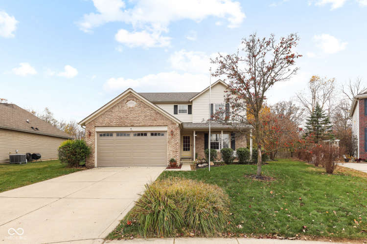 8088  Lawrence Woods Place Indianapolis, IN 46236 | MLS 22009962