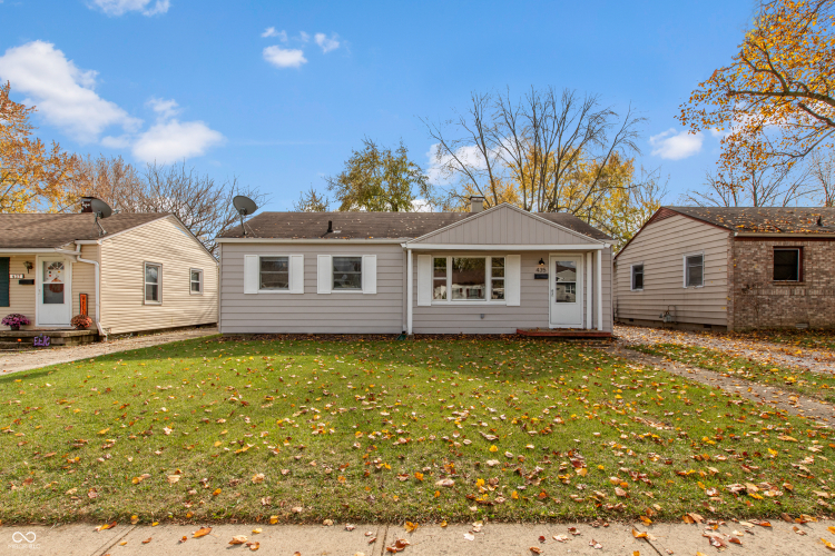 435  Douglas Drive Brownsburg, IN 46112 | MLS 22010023