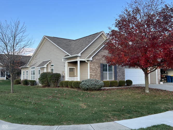 15966  Brixton Drive Noblesville, IN 46060 | MLS 22010047