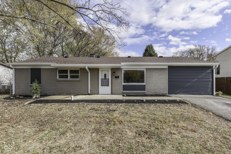 837  Westview Drive Whiteland, IN 46184 | MLS 22010110