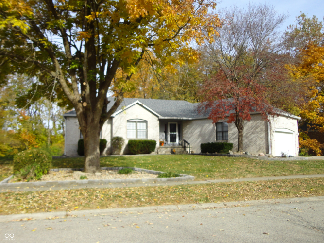 12450  Doe Lane Indianapolis, IN 46236 | MLS 22010121