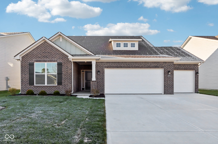 10847  Helmcrest Drive Indianapolis, IN 46239 | MLS 22010287