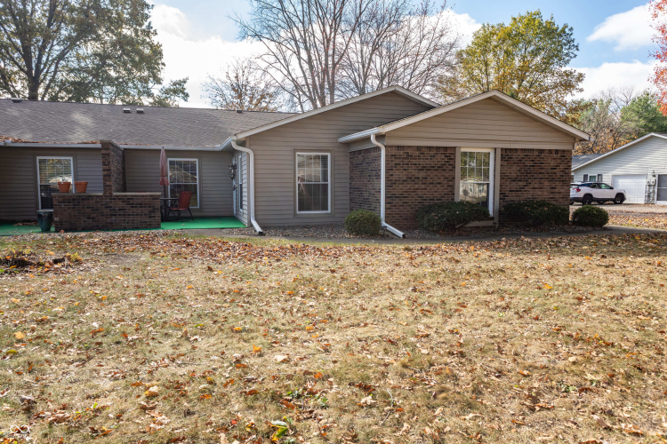 4504  Trafalgar Drive Anderson, IN 46013 | MLS 22010423