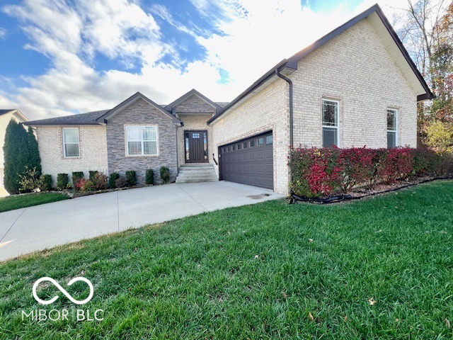 2899  Buttercup Court Columbus, IN 47201 | MLS 22010434