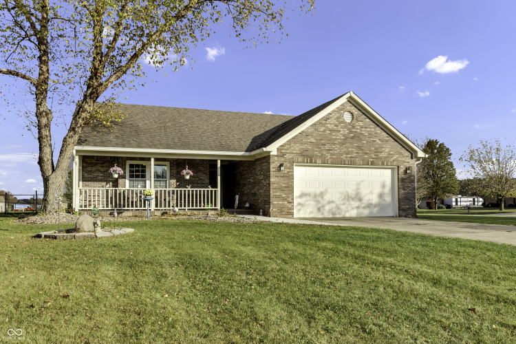 4747 N Mill Court Greenfield, IN 46140 | MLS 22010477