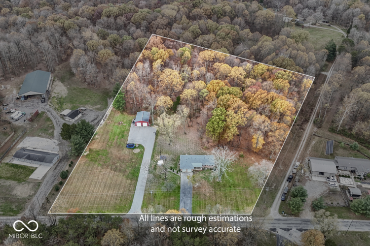 Listing Image 4