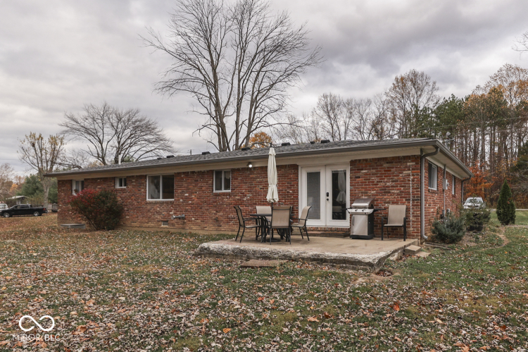 Listing Image 32
