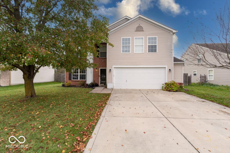 1364  Fall Ridge Drive Brownsburg, IN 46112 | MLS 22010621