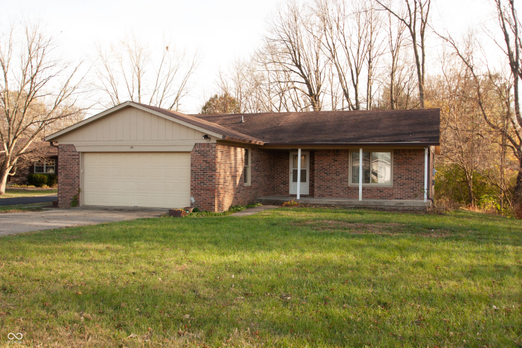 495  Cedar Glen Drive Avon, IN 46123 | MLS 22010838