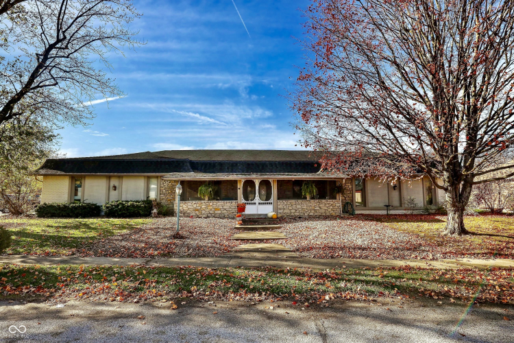 4632  Candy Spots Drive Indianapolis, IN 46237 | MLS 22010849