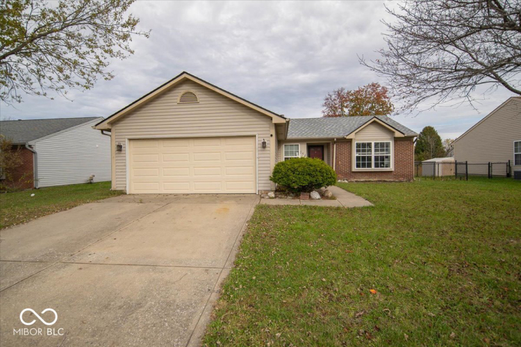 154  Meadow Creek South Drive Whiteland, IN 46184 | MLS 22010878