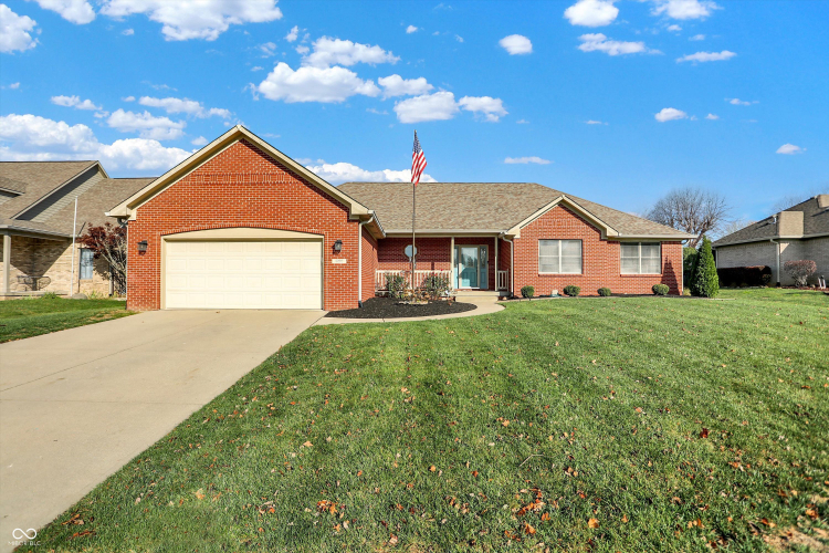 5200  Summerfield Crossing Greenwood, IN 46143 | MLS 22011007