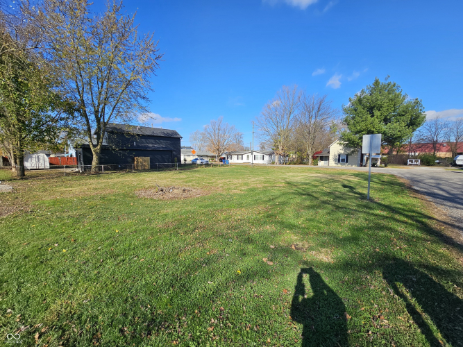 Listing Image 7