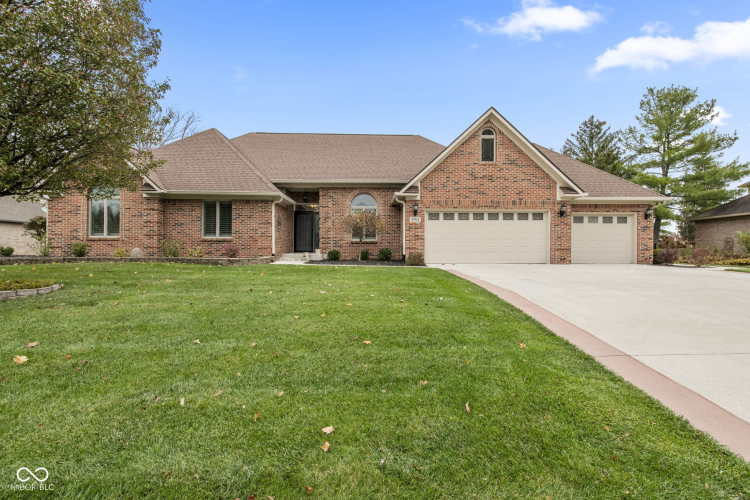 2163  Scarlet Oak Drive Avon, IN 46123 | MLS 22011221