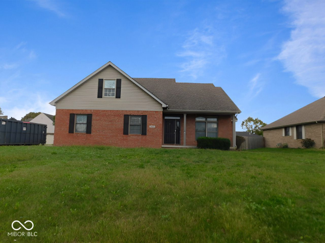 835  Briarwood Drive Anderson, IN 46012 | MLS 22011863