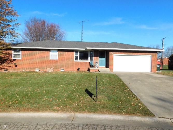 912 E Hendricks Street Greensburg, IN 47240 | MLS 22011865