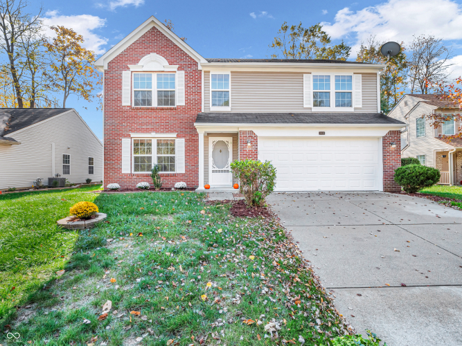 11411  Shady Hollow Lane Indianapolis, IN 46229 | MLS 22011886