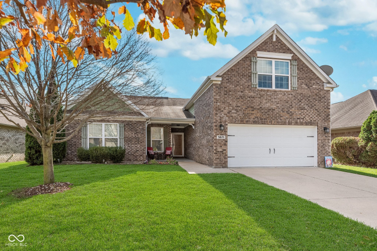 5671  Augusta Woods Drive Plainfield, IN 46168 | MLS 22011941