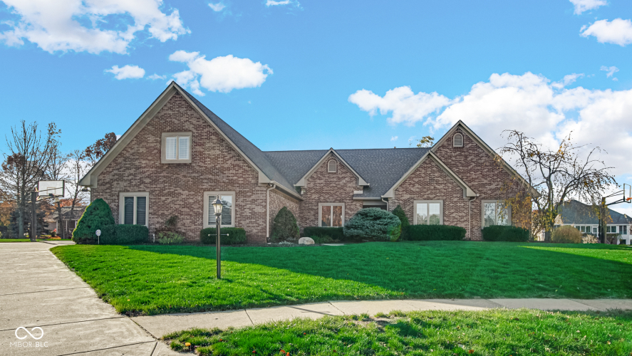 7093  Republic Lane Indianapolis, IN 46259 | MLS 22011993