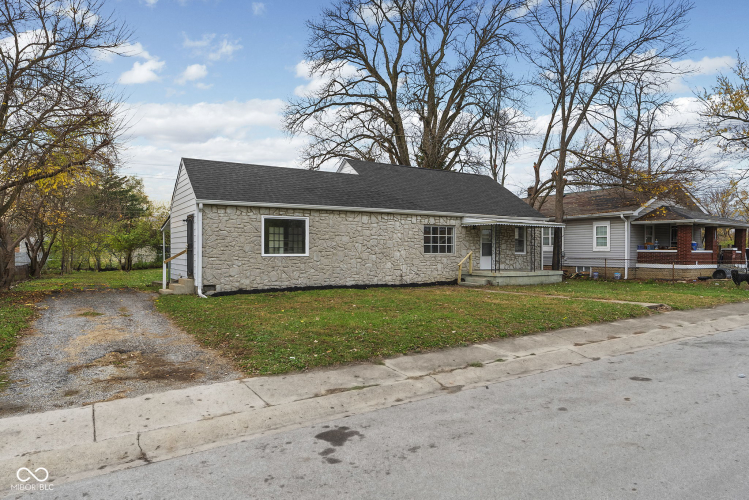 2250 N Spencer Avenue Indianapolis, IN 46218 | MLS 22012201