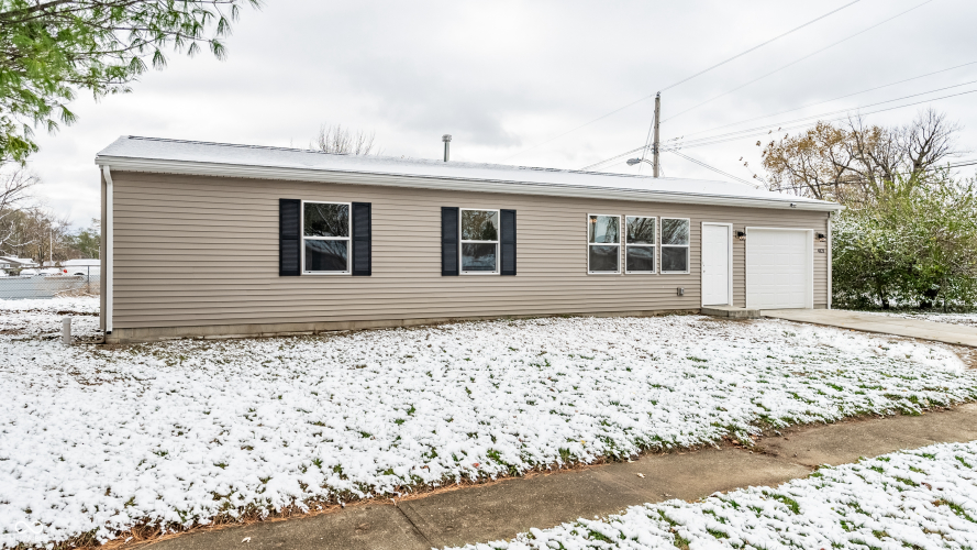 4121  Beauport Road Indianapolis, IN 46222 | MLS 22012217