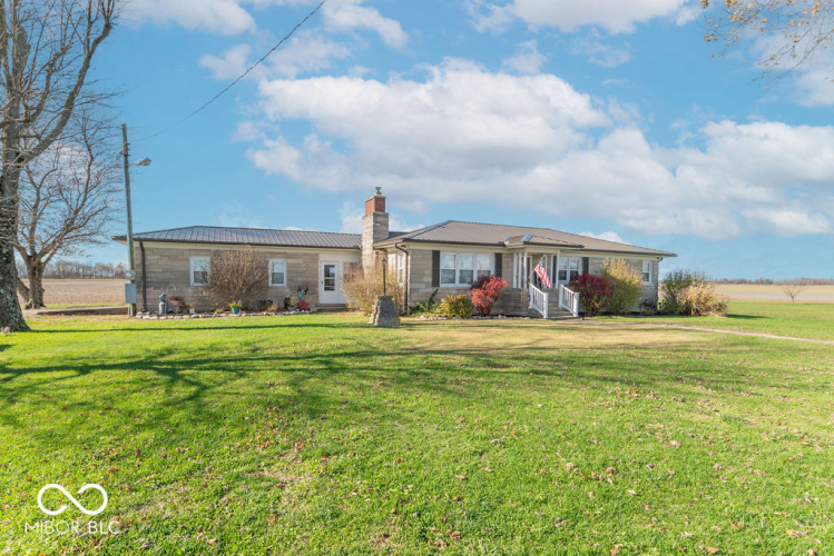 14441 N Huey Road Sandborn, IN 47578 | MLS 22012493