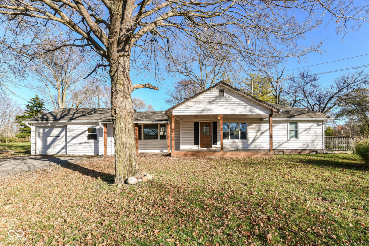 6425  Smith Road Indianapolis, IN 46236 | MLS 22012632