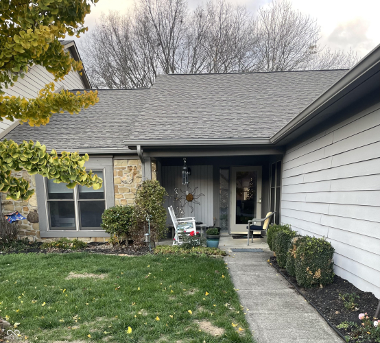 8211  River Bay Drive Indianapolis, IN 46240 | MLS 22012684