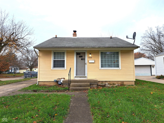 1506 N Kenmore Road Indianapolis, IN 46219 | MLS 22012839