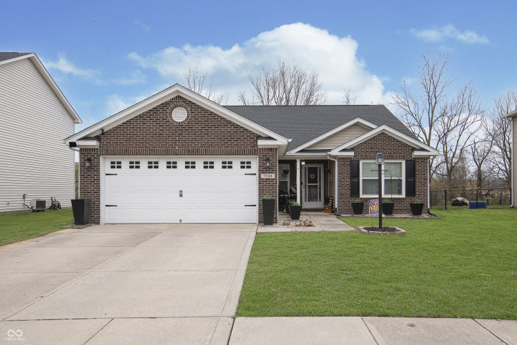 7743  Wildcat Run Lane Indianapolis, IN 46239 | MLS 22012858