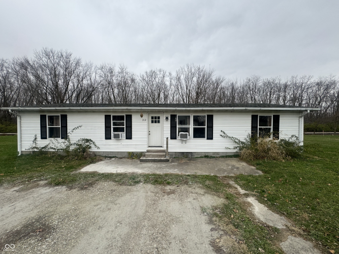 312 E Raildroad Street Street Roachdale, IN 46172 | MLS 22012985