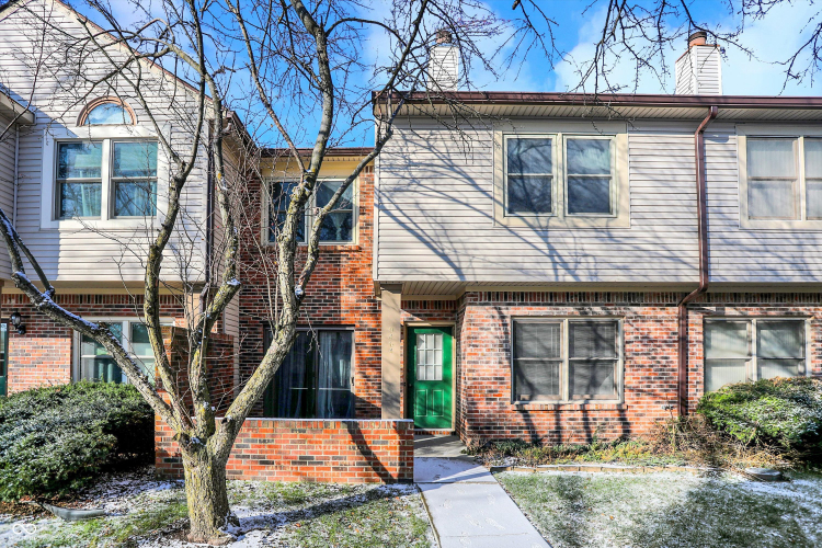 9464  Maple Way Indianapolis, IN 46268 | MLS 22012991