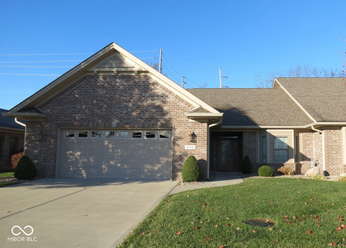 4010  Naples Drive Columbus, IN 47203 | MLS 22013101