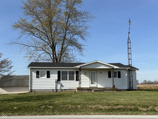 5144 S US Hwy 31  Crothersville, IN 47229 | MLS 22013116