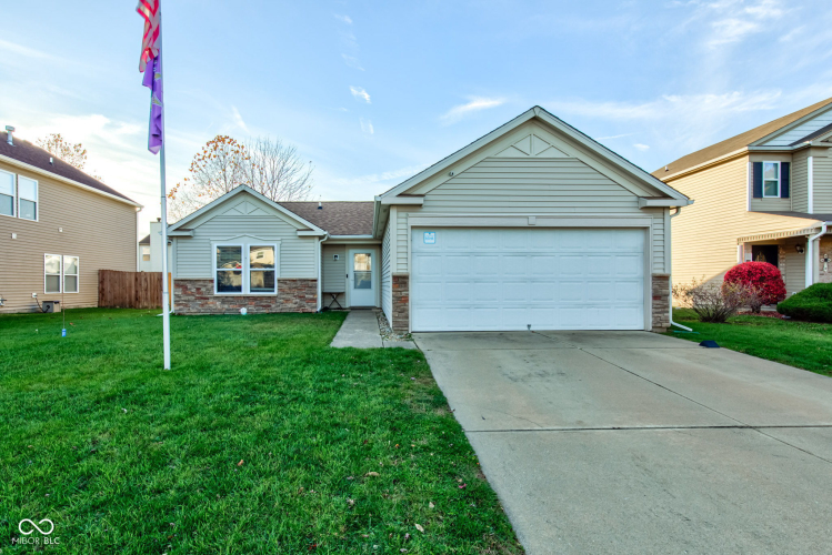 701  Eastpointe Drive Shelbyville, IN 46176 | MLS 22013181