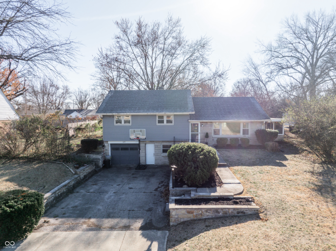 619 E Buchanan Street Plainfield, IN 46168 | MLS 22013223