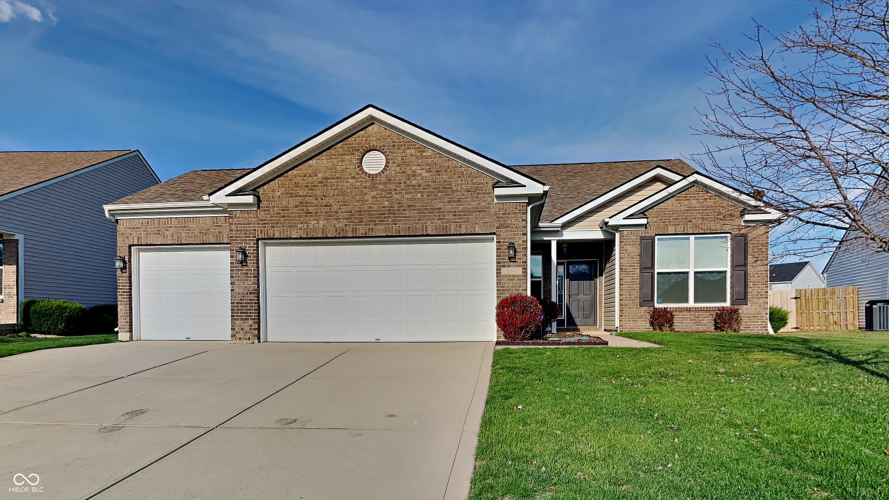 3367  Roundlake Lane Whitestown, IN 46075 | MLS 22013367