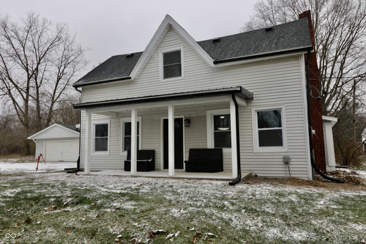 101 W State Street Veedersburg, IN 47987 | MLS 22013439