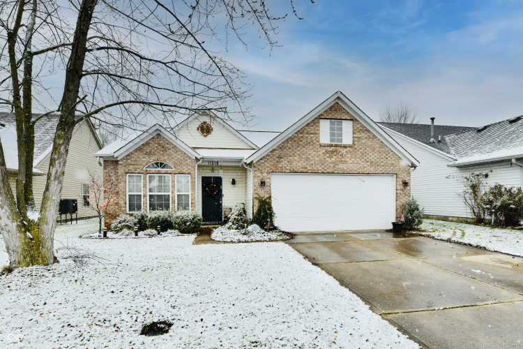 11218  Boston Way Fishers, IN 46038 | MLS 22013474