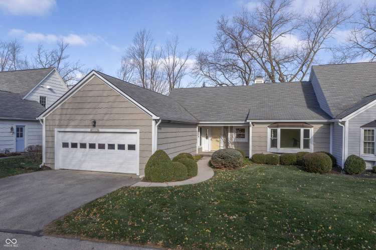 3424  Bay Rd S Drive Indianapolis, IN 46240 | MLS 22013748